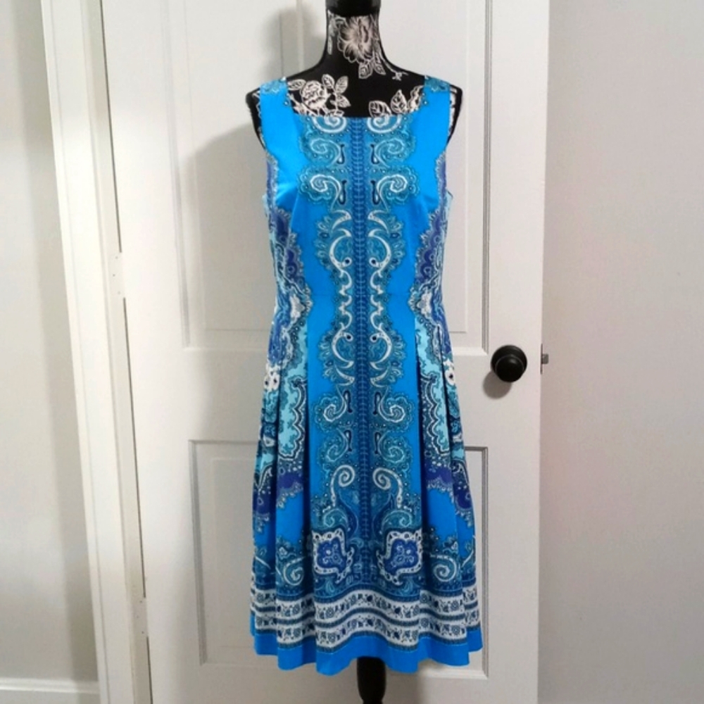 🩵Talbots🩵 - Medallion Sateen Fit & Flare Dress